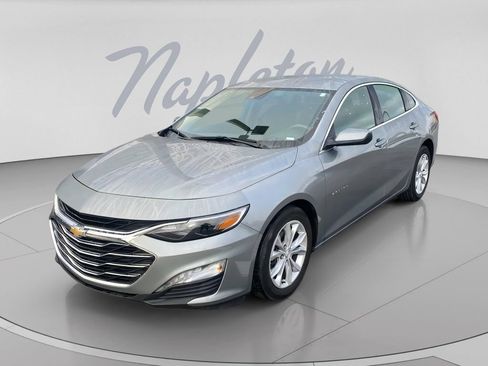 Used 2025 Chevrolet Malibu LT FWD image 4