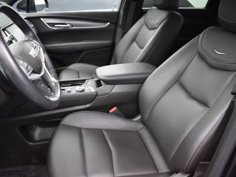 Used 2023 Cadillac XT5 Luxury image 14