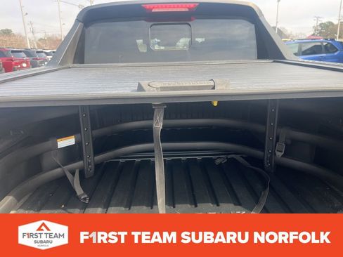 Used 2022 Hyundai Santa Cruz SEL Premium w/ Launch Package image 9