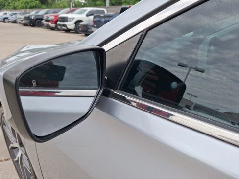 Used 2022 Acura ILX w/ Premium Package FWD image 13