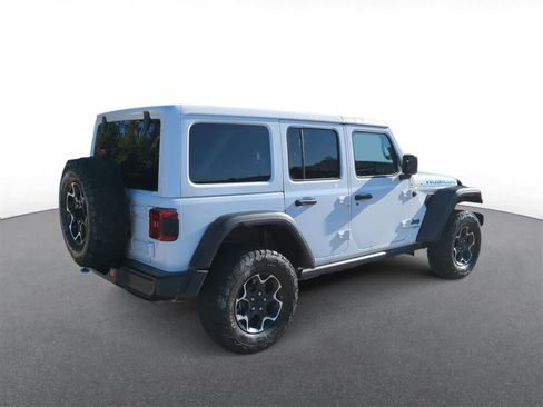 Used 2022 Jeep Wrangler Unlimited Rubicon 4xe w/ Cold Weather Group image 8