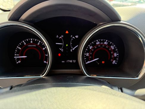 Used 2013 Toyota Highlander Plus image 33