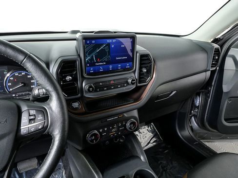 Used 2021 Ford Bronco Sport Outer Banks image 12