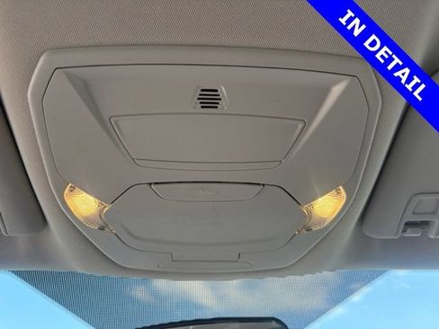 Used 2017 Ford Escape SE w/ Equipment Group 201A AWD/4WD image 31
