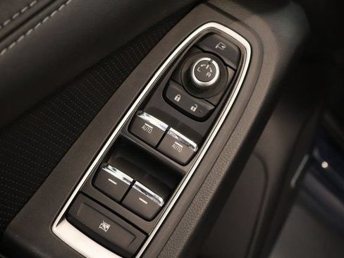 Certified 2023 Subaru Ascent Touring AWD/4WD image 12