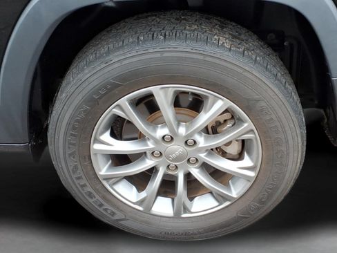Used 2022 Jeep Cherokee Latitude Lux AWD/4WD image 10