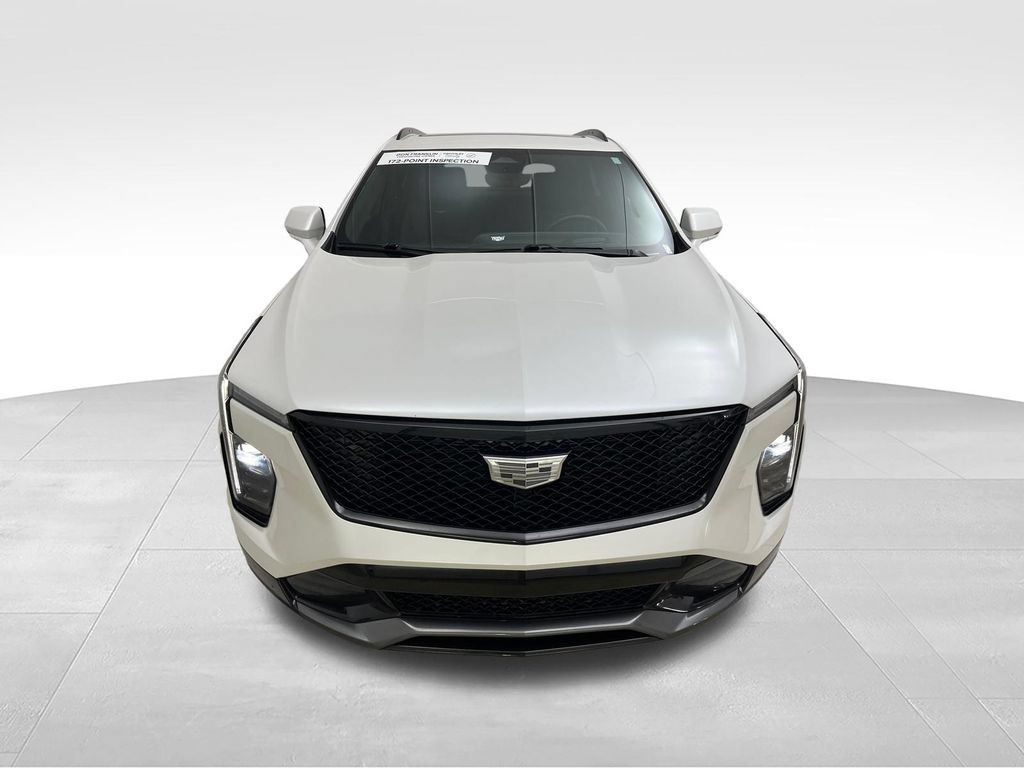 Used 2024 Cadillac XT4 Sport w/ Technology Package AWD/4WD image 8