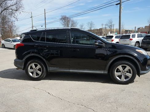 Used 2015 Toyota RAV4 XLE image 4