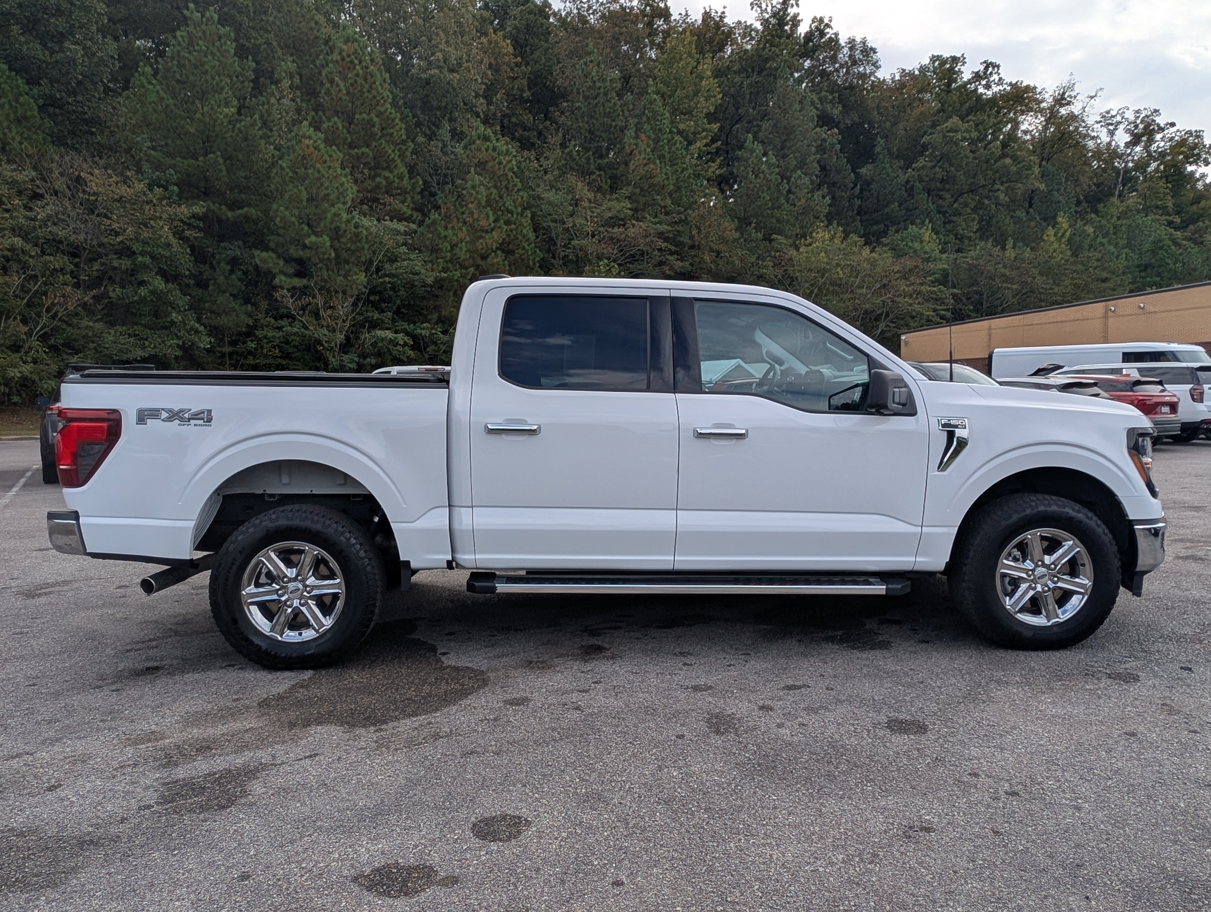 Used 2024 Ford F150 XLT w/ FX4 Off-Road Package AWD/4WD image 10