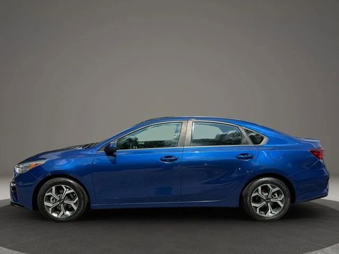 Used 2019 Kia Forte LXS image 8