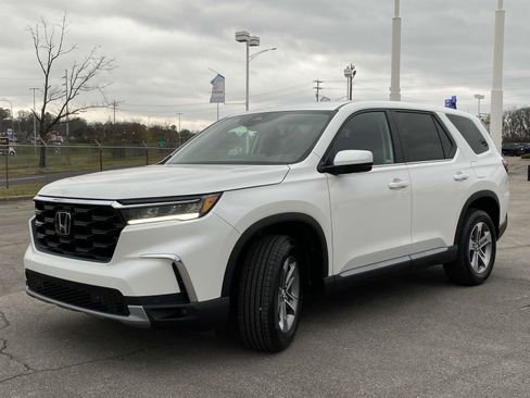 New 2025 Honda Pilot EX-L image 7