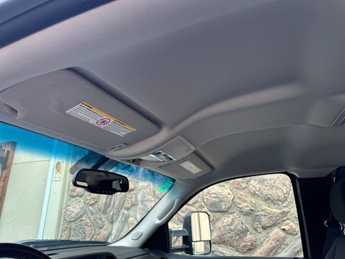 Used 2007 Chevrolet Silverado 2500 LT w/ 2LT Audio Package image 17