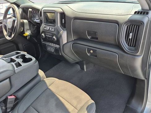 Used 2019 Chevrolet Silverado 1500 Custom w/ Custom Value Package RWD image 21