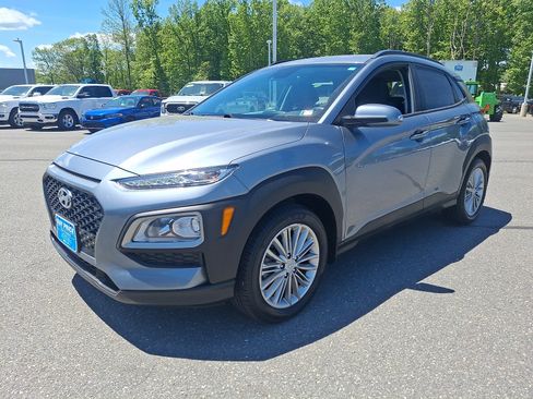 Used 2021 Hyundai Kona SEL w/ Cargo Package AWD/4WD image 3