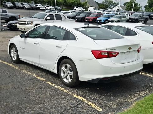 Used 2024 Chevrolet Malibu LS FWD image 3