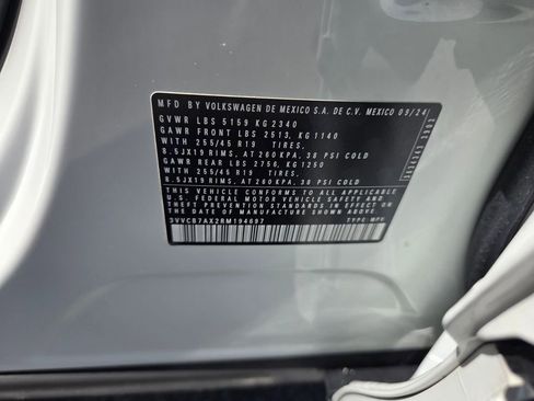 Used 2024 Volkswagen Tiguan SE R-Line FWD image 20