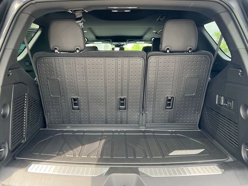 New 2026 Chevrolet Tahoe Premier w/ Sun And Tow Package RWD image 9