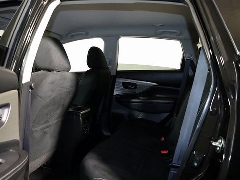 Used 2018 Nissan Murano S image 14