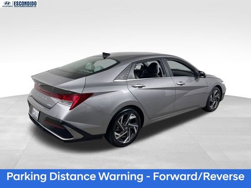 Certified 2024 Hyundai Elantra Limited FWD image 5