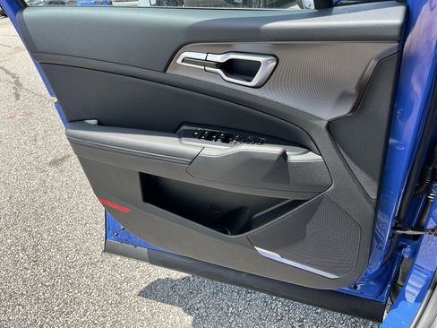 New 2026 Kia Sportage EX w/ EX Panorama Roof Package FWD image 18