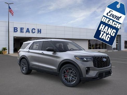 New 2026 Ford Explorer ST-Line w/ ST-Line Street Pack AWD/4WD image 1