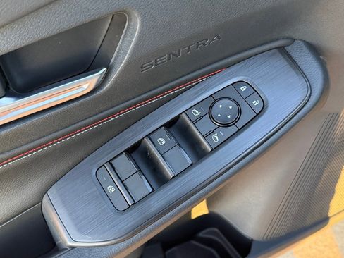 New 2026 Nissan Sentra SR image 22