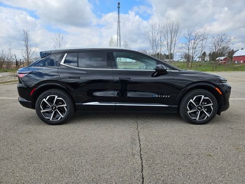 Used 2025 Chevrolet Equinox EV LT image 8