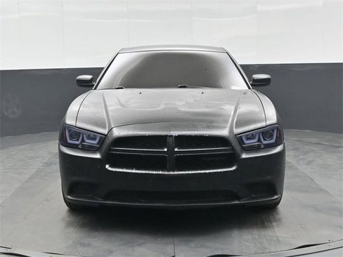 Used 2012 Dodge Charger SE image 9
