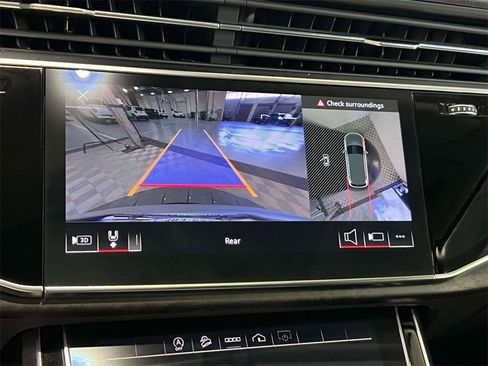 Used 2022 Audi Q7 3.0T Premium Plus image 30