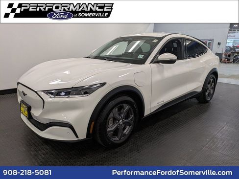 Used 2022 Ford Mustang Mach-E Select image 1