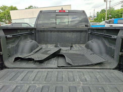 Used 2019 RAM 1500 Big Horn AWD/4WD image 14