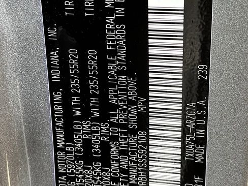 Used 2025 Toyota Highlander Platinum image 31