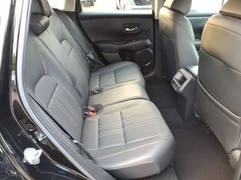Used 2023 Honda HR-V EX-L image 11