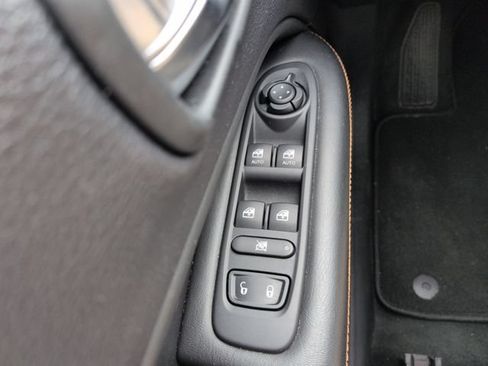 Used 2018 Jeep Compass Limited AWD/4WD image 29