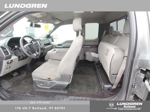 Used 2016 Ford F150 XLT w/ Equipment Group 302A Luxury AWD/4WD image 21