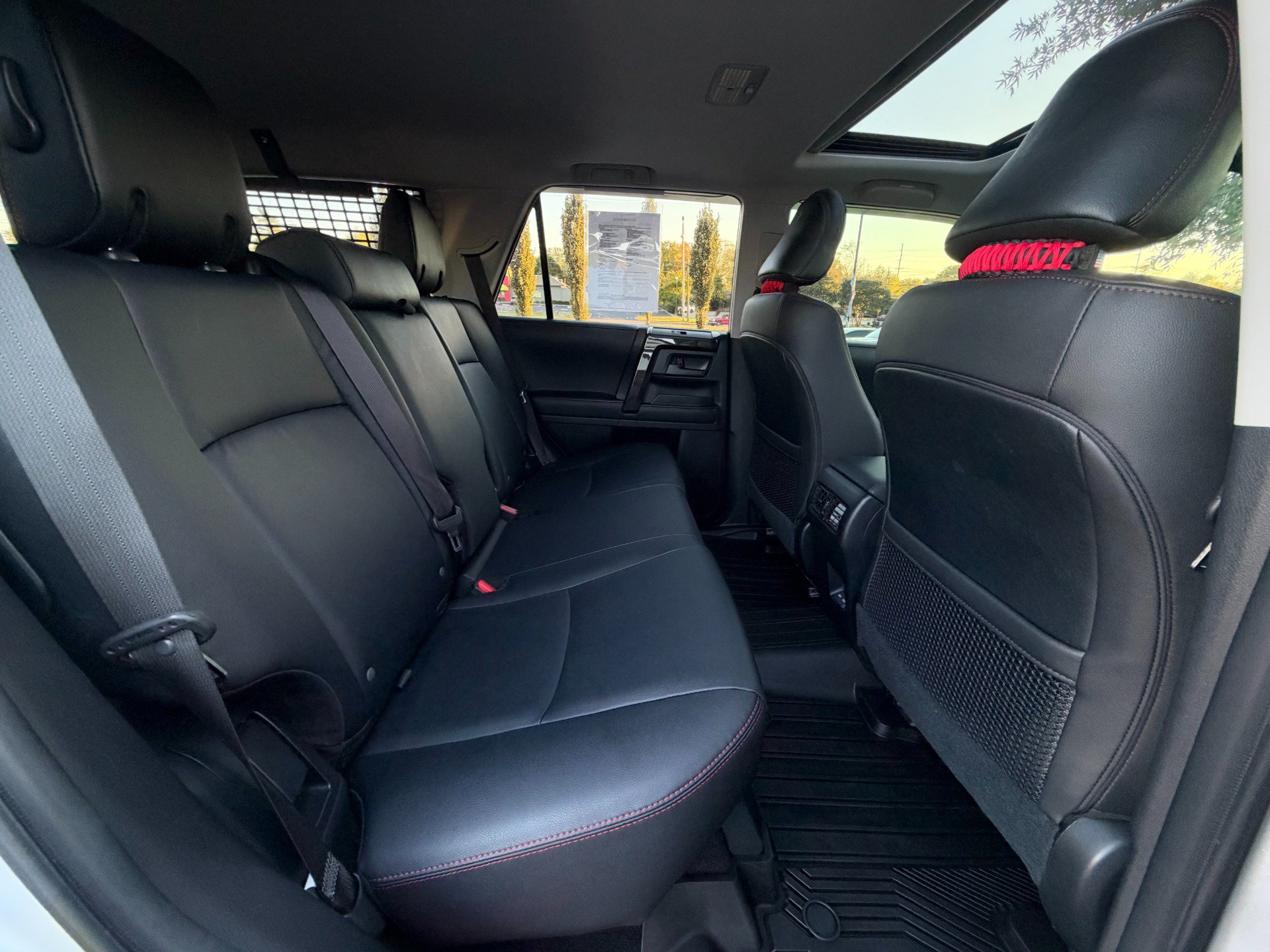 Used 2024 Toyota 4Runner TRD Off-Road Premium w/ Moonroof Package AWD/4WD image 18