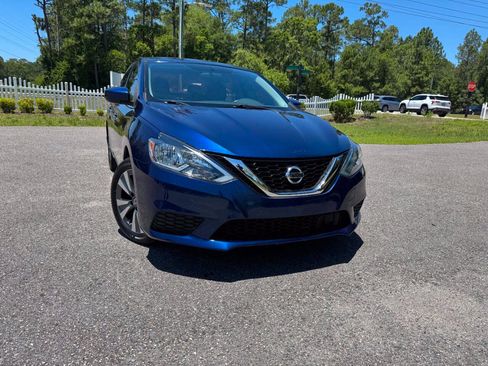 Used 2019 Nissan Sentra SV w/ Special Edition Package FWD image 38