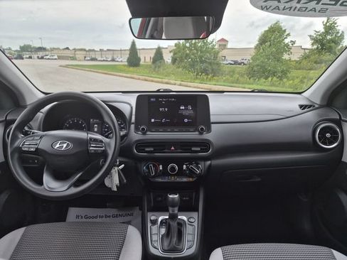 Used 2022 Hyundai Kona SE AWD/4WD image 29