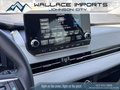 Used 2023 Mitsubishi Outlander SEL AWD/4WD image 14