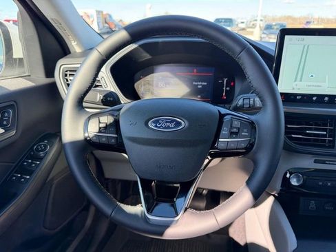 New 2026 Ford Escape SE image 13