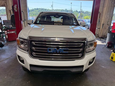Used 2017 GMC Canyon SLE RWD image 8