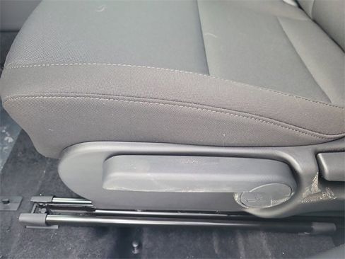 New 2026 Hyundai Kona SE image 16