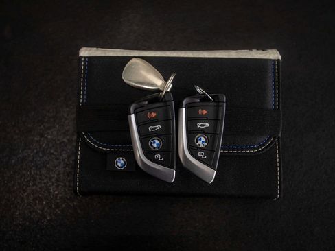 Used 2024 BMW X4 xDrive30i w/ M Sport Package image 36