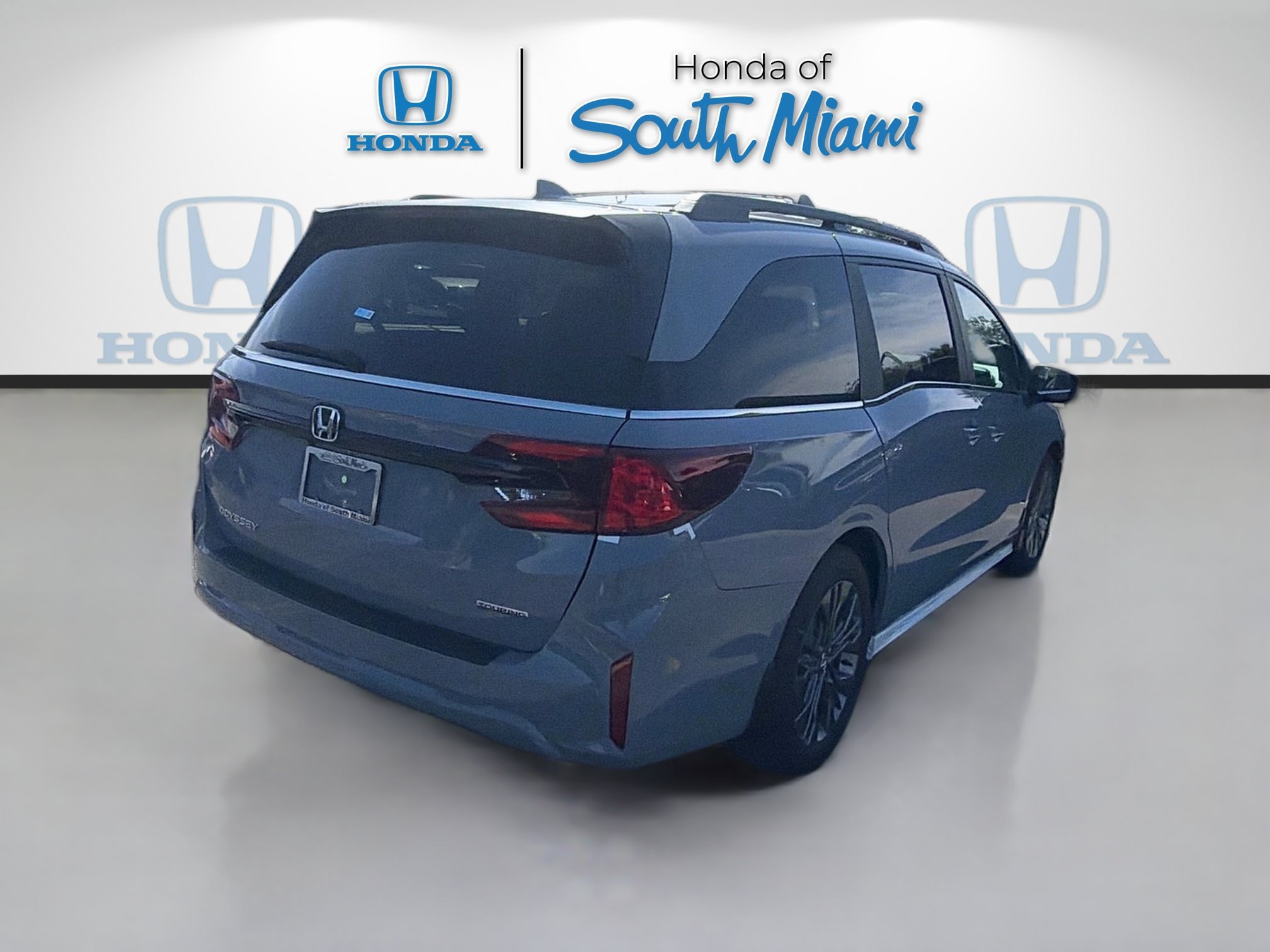 New 2027 Honda Odyssey Touring image 7