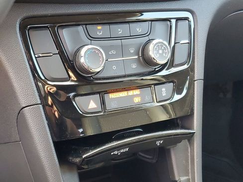 Certified 2022 Buick Encore Preferred w/ Safety Package image 19