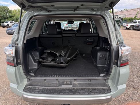 Used 2023 Toyota 4Runner TRD Off-Road Premium w/ Moonroof Package AWD/4WD image 32