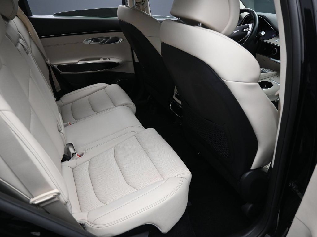 Used 2023 Genesis GV70 2.5T AWD/4WD image 29