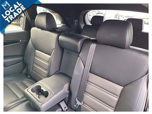 Used 2019 Kia Sorento SX image 48