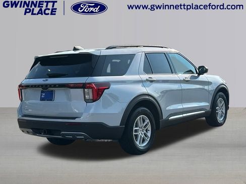New 2025 Ford Explorer Active w/ Active Comfort Package image 28