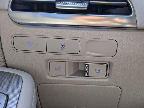 Used 2024 Hyundai Palisade Calligraphy FWD image 25